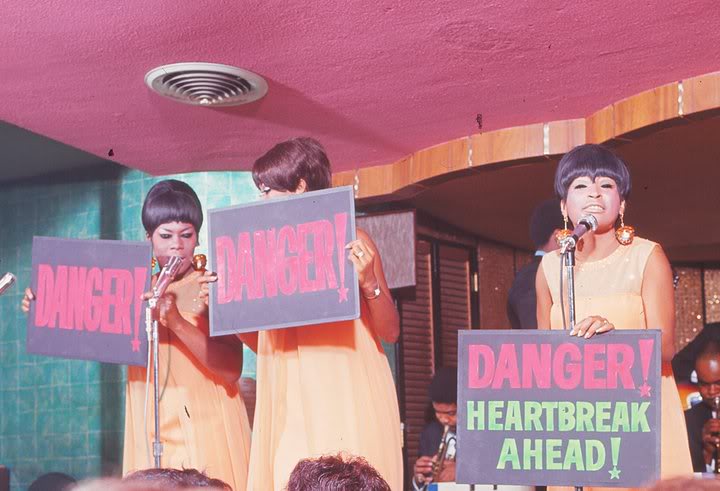 1384043_10151990115202201_8410176342753664068_n