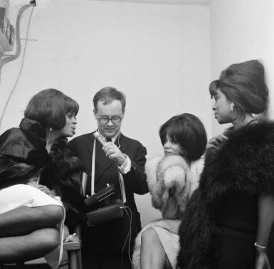 11183459_897717223600505_2252447923994213217_n