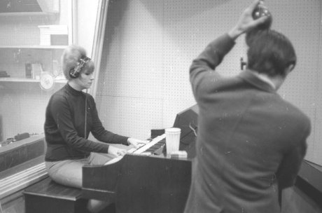 101413-ellie_greenwich_617_409